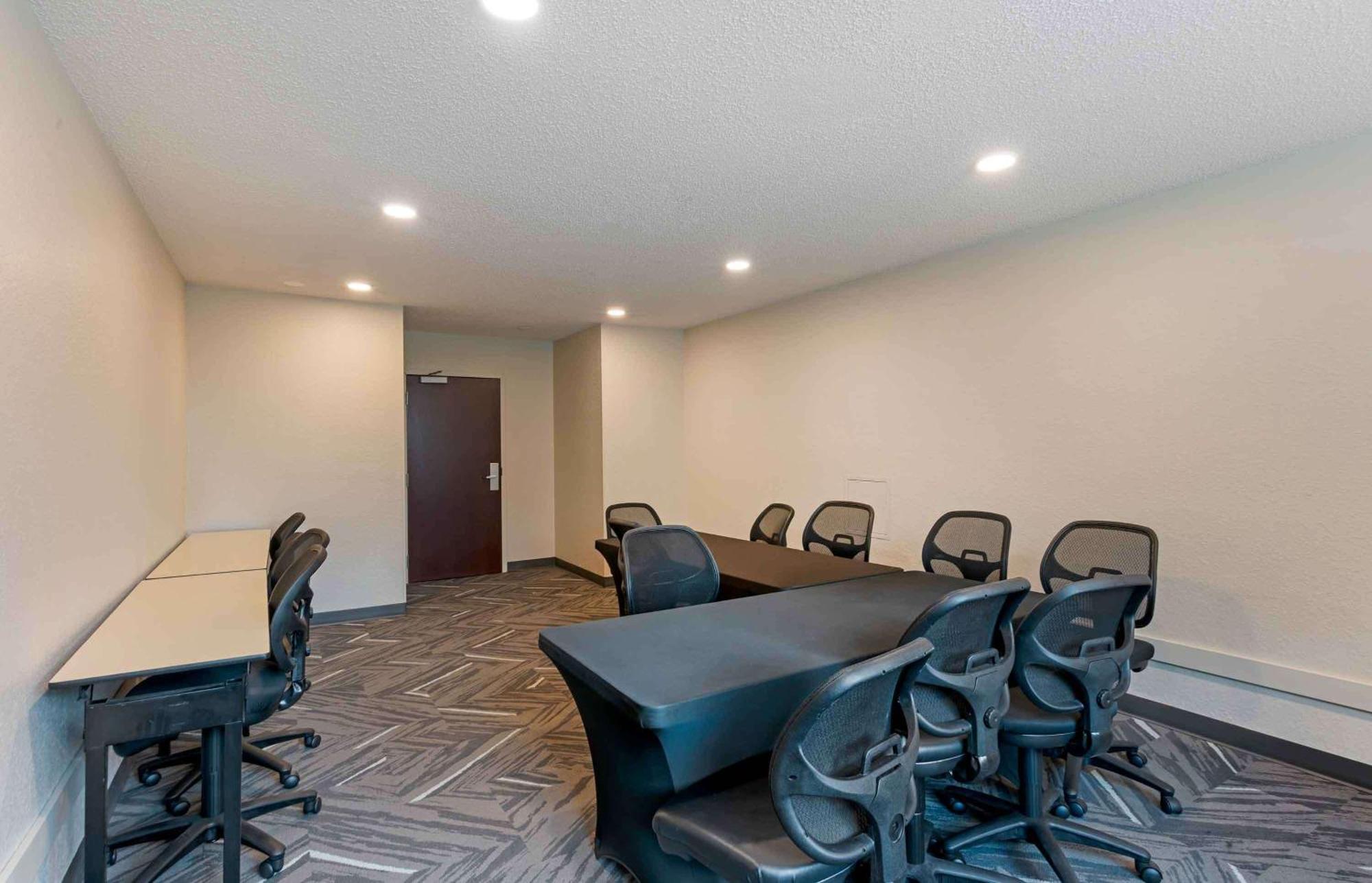 Extended Stay America Select Suites - Orlando - Maitland - Summit Tower Blvd Altamonte Springs Buitenkant foto