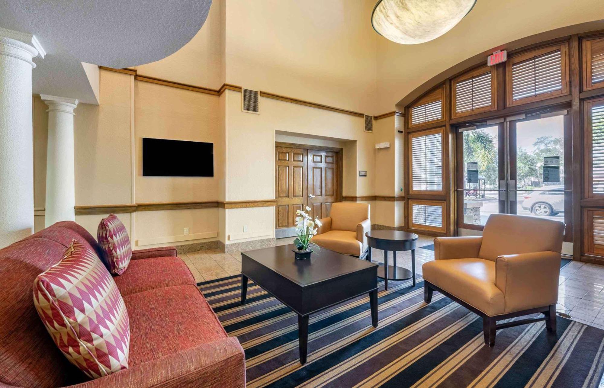 Extended Stay America Select Suites - Orlando - Maitland - Summit Tower Blvd Altamonte Springs Buitenkant foto